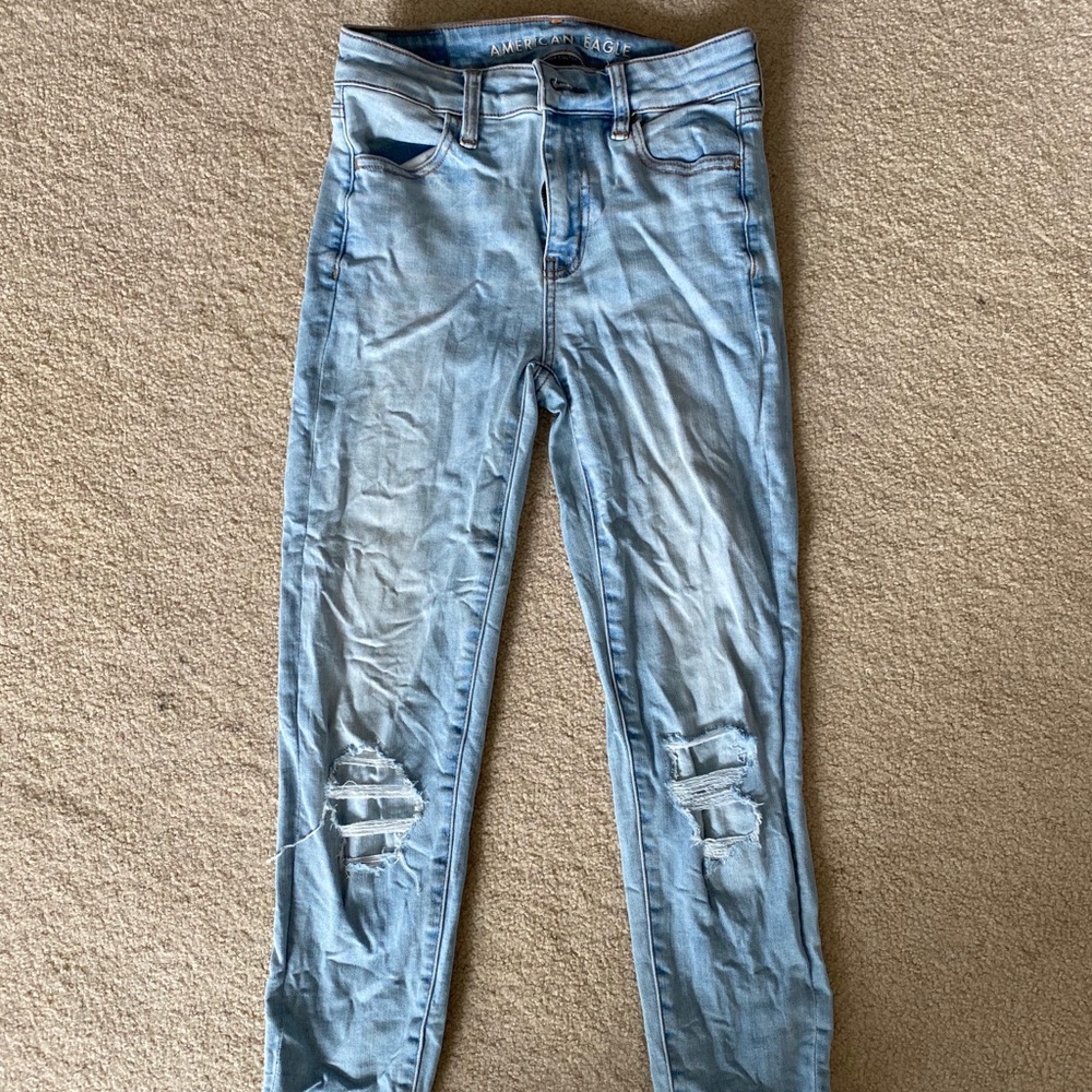 NEW AMERICAN EAGLE JEANS